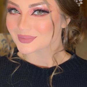 Meet your Posher, Amenah